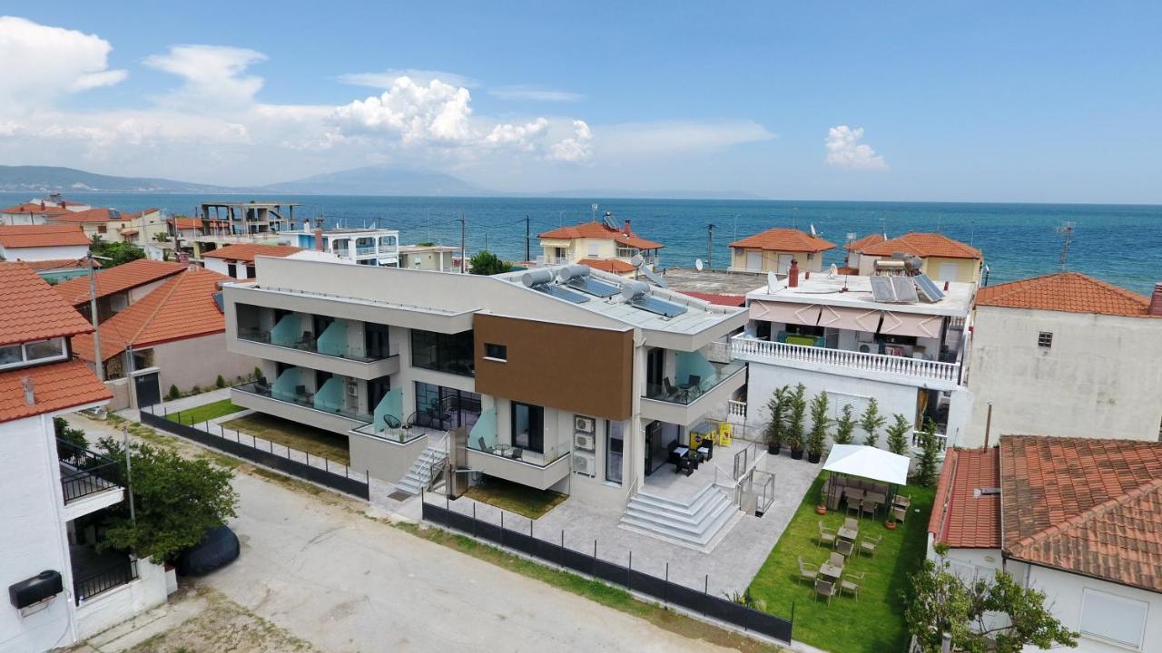 Aparthotel Cynthia Vrasná Esterno foto