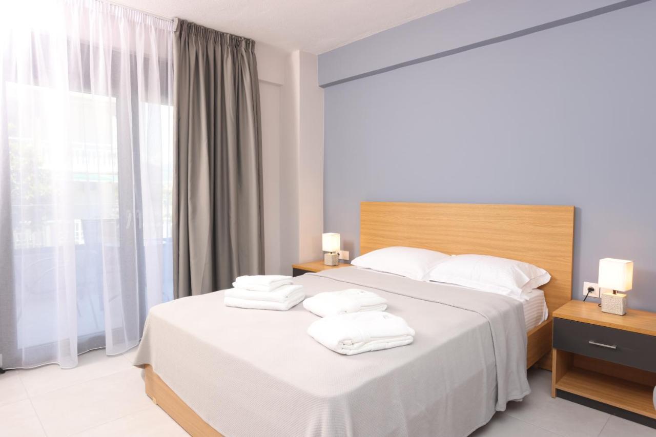 Aparthotel Cynthia Vrasná Esterno foto