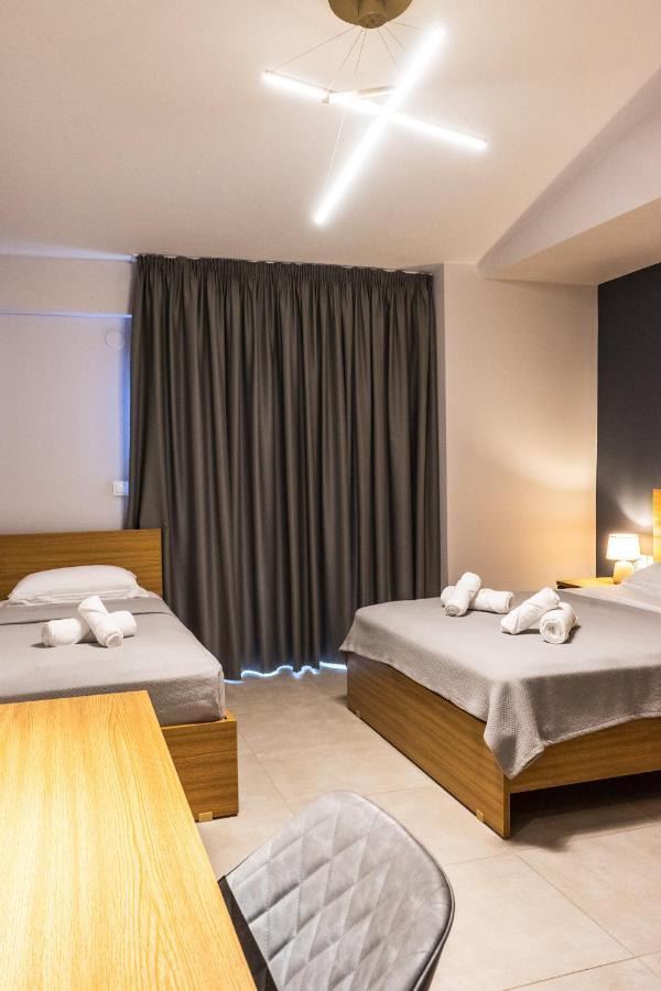 Aparthotel Cynthia Vrasná Esterno foto