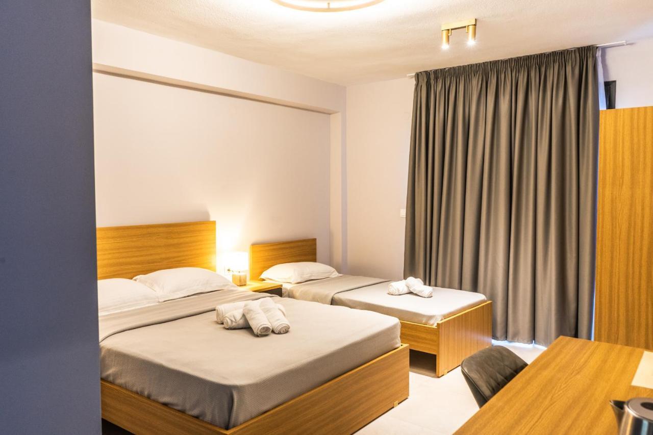 Aparthotel Cynthia Vrasná Esterno foto