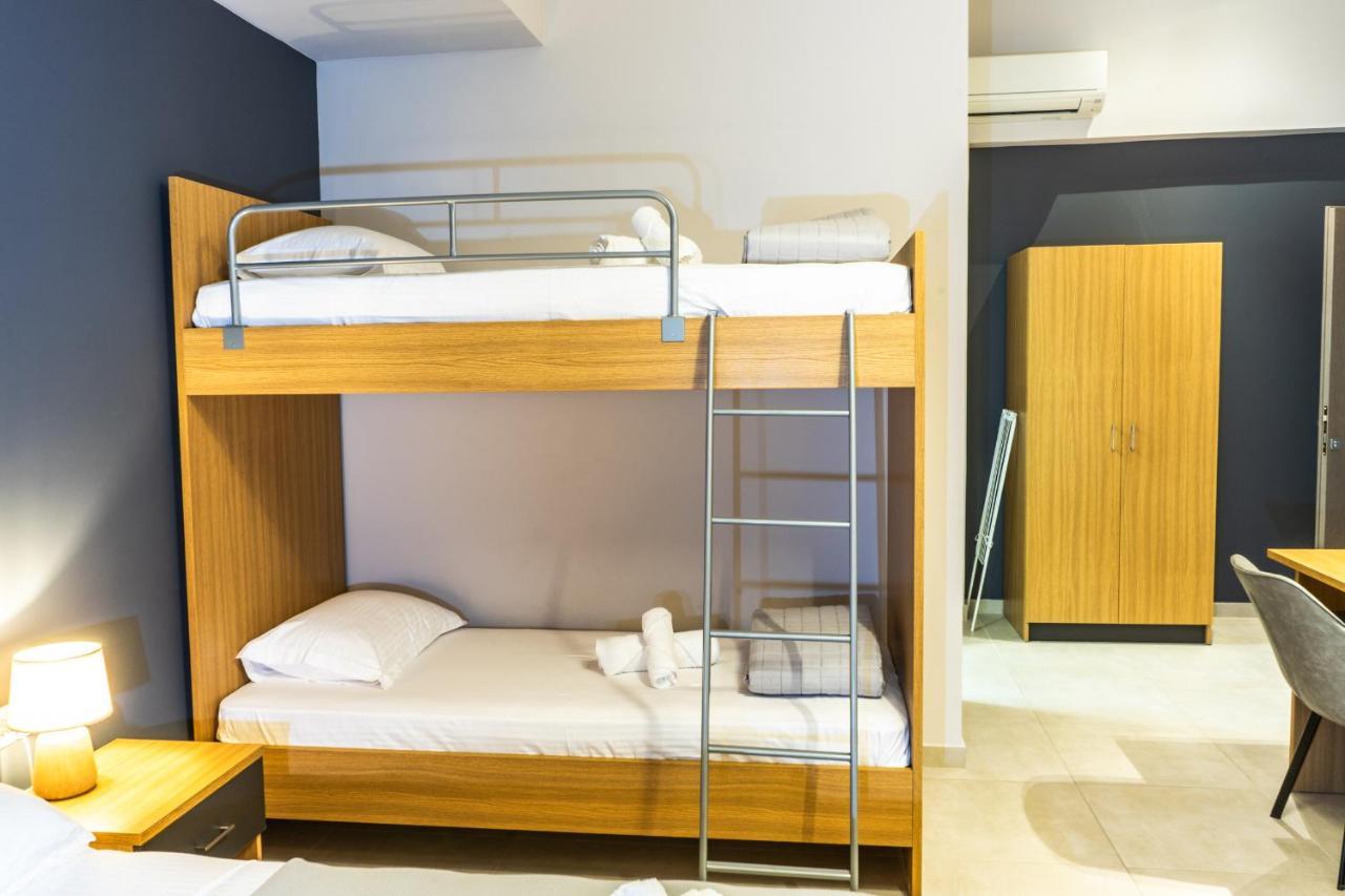 Aparthotel Cynthia Vrasná Esterno foto